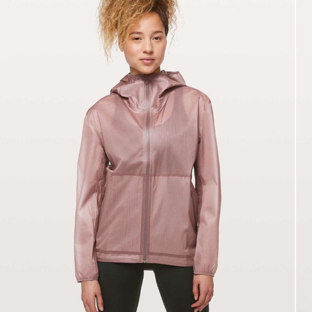 Women’s Lululemon Sheer Joy Jacket size 10 mauve brownish color